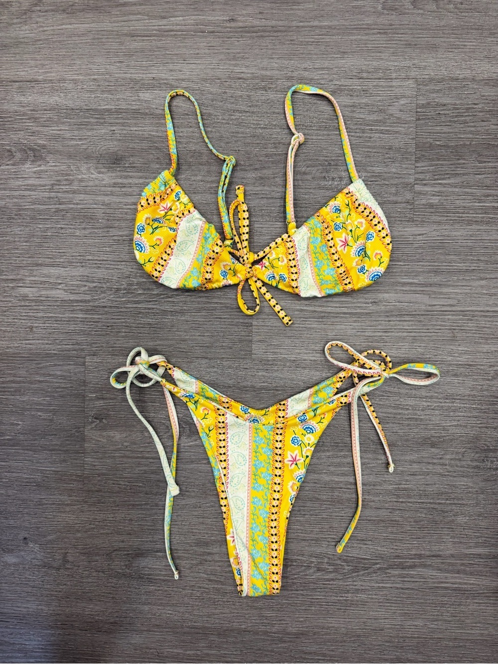 Yellow Floral Tie-Side Bikini Set Size Large